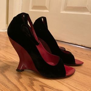 Yves saint laurent ysl Tom Ford black velvet 37.5